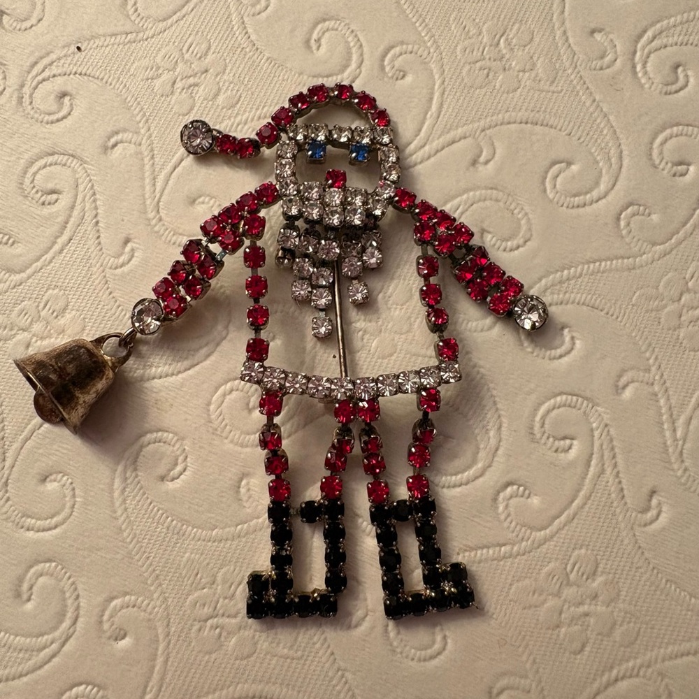 Vintage Christmas jewelry pins - Picture 4 of 8